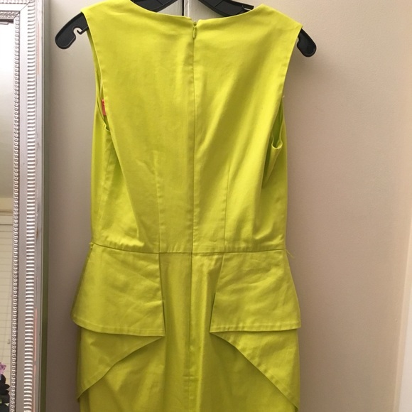 Vince Camuto Lime Green Peplum Dress LIKE NEW - Picture 2 of 5